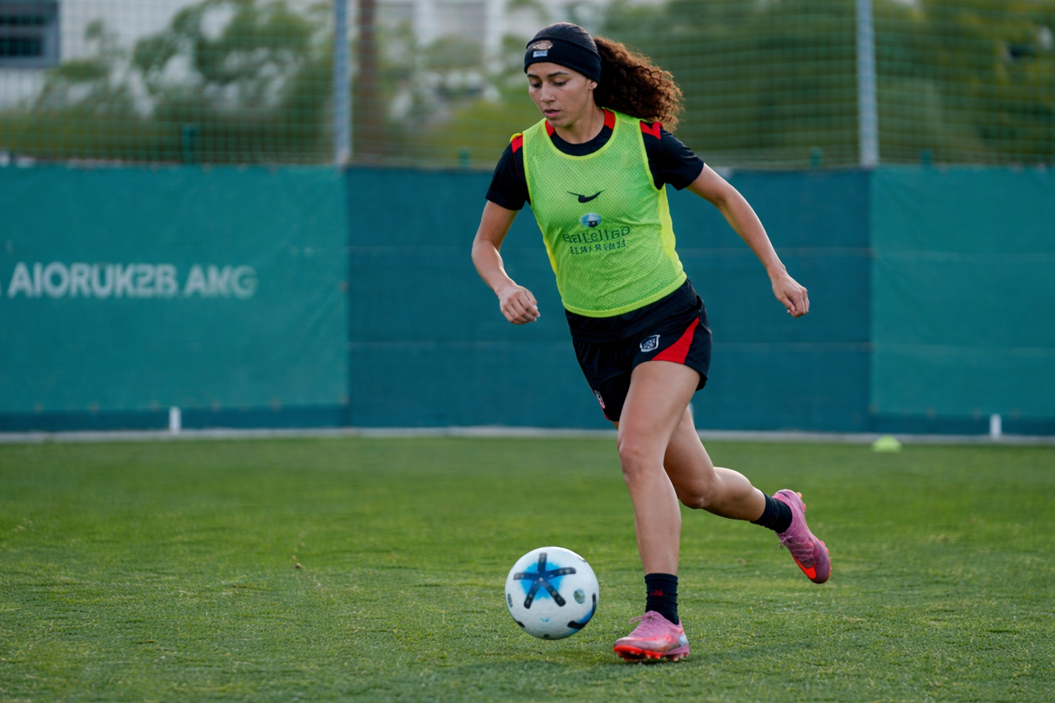 La salida de Aaliyah Farmer de Tigres Femenil