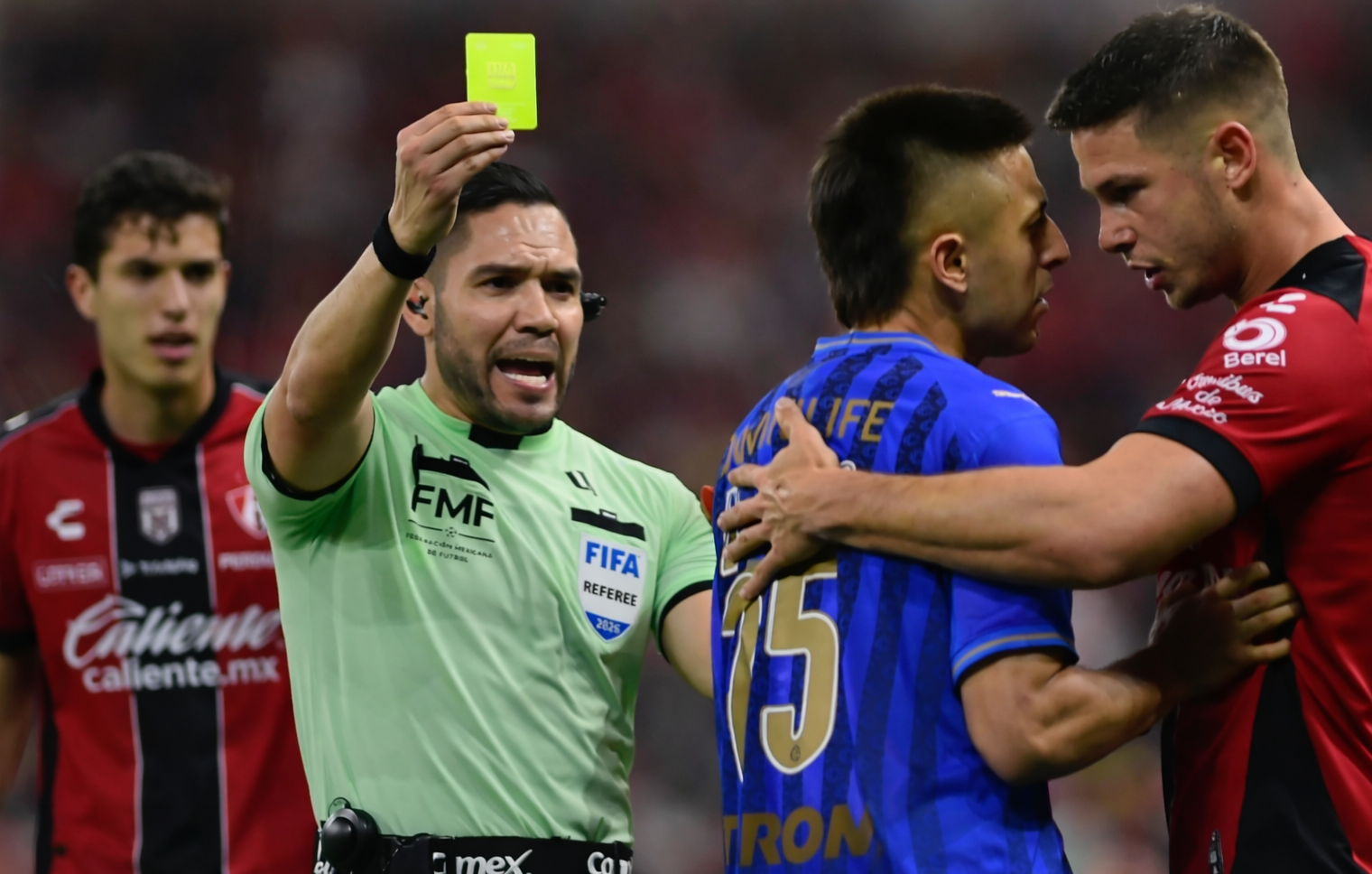 Amenazas de muerte al ‘Gato’ Ortiz tras el Clásico Tapatío