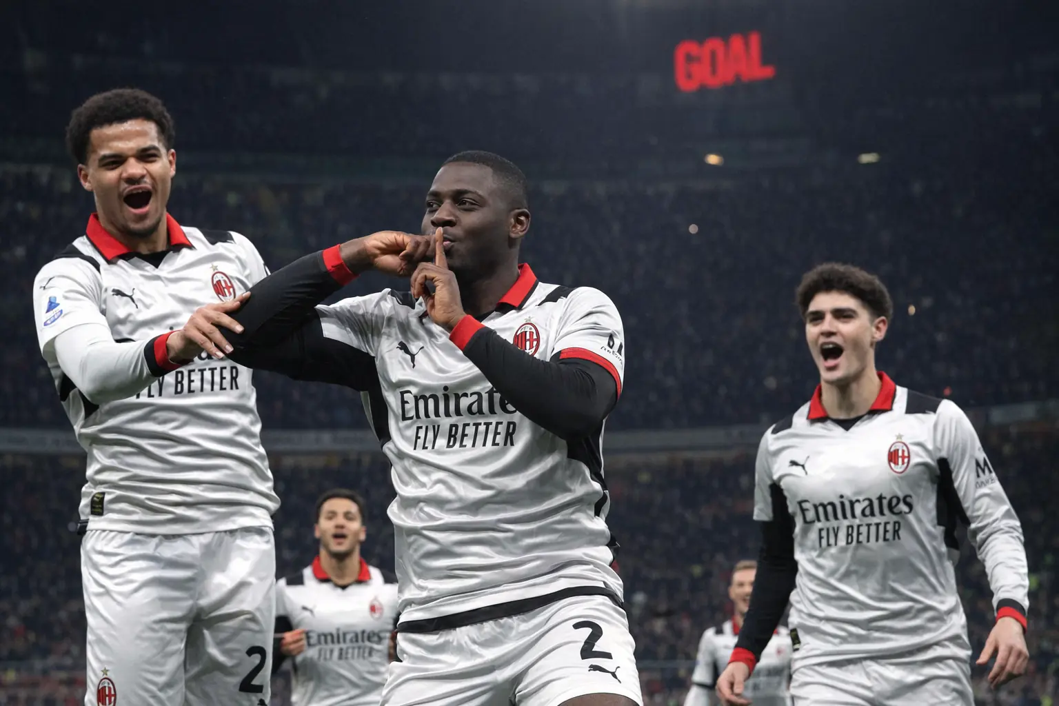 Triunfo del Milan y regreso de Santiago Giménez ante Torino